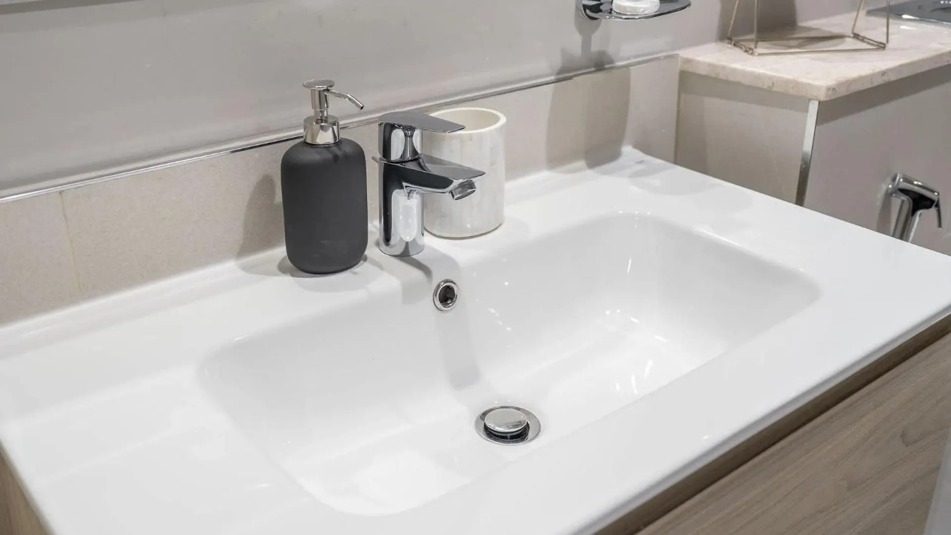 Excellent 1 Bedroom In Zada Tower With Balcony Dubai Apartment