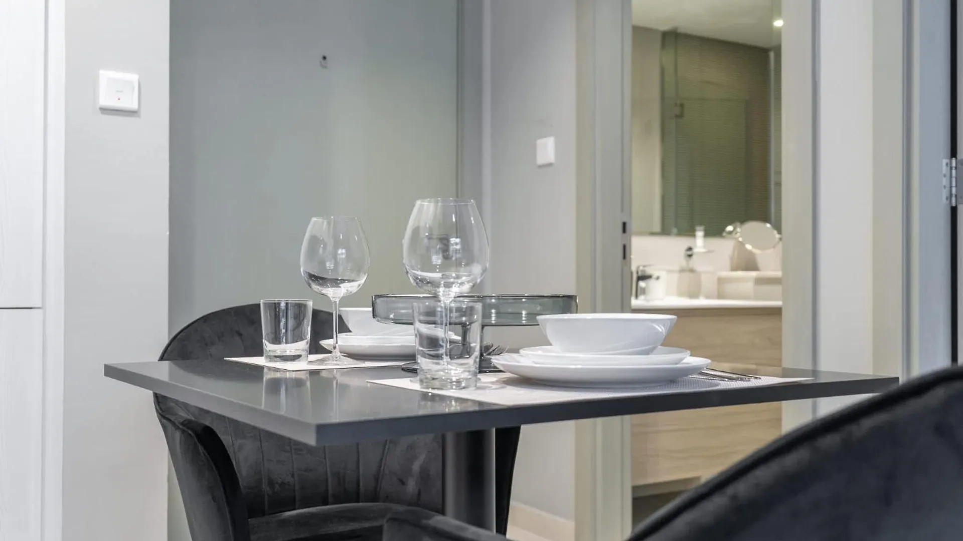 Excellent 1 Bedroom In Zada Tower With Balcony Dubai
