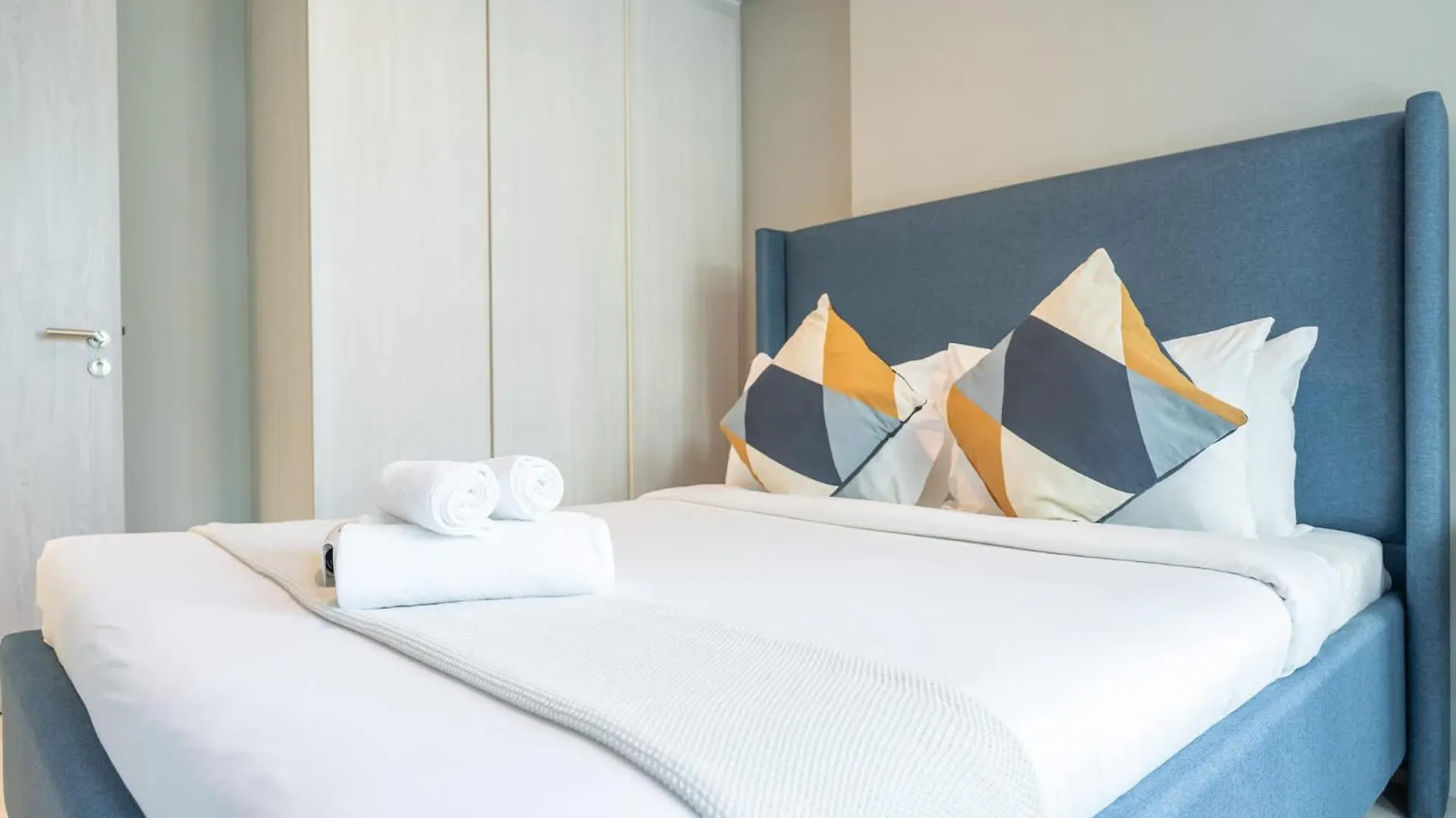 Apartment Excellent 1 Bedroom In Zada Tower With Balcony Dubai
