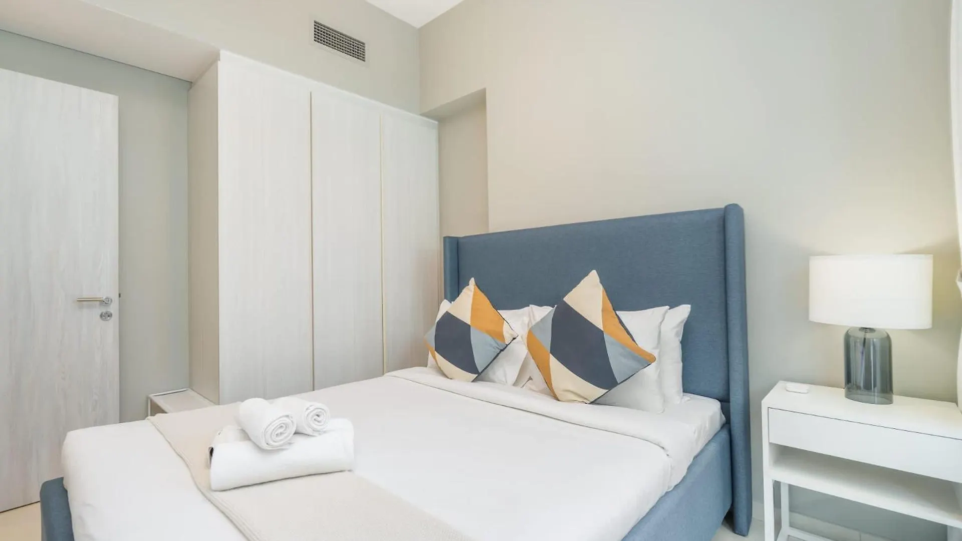 Excellent 1 Bedroom In Zada Tower With Balcony Dubai