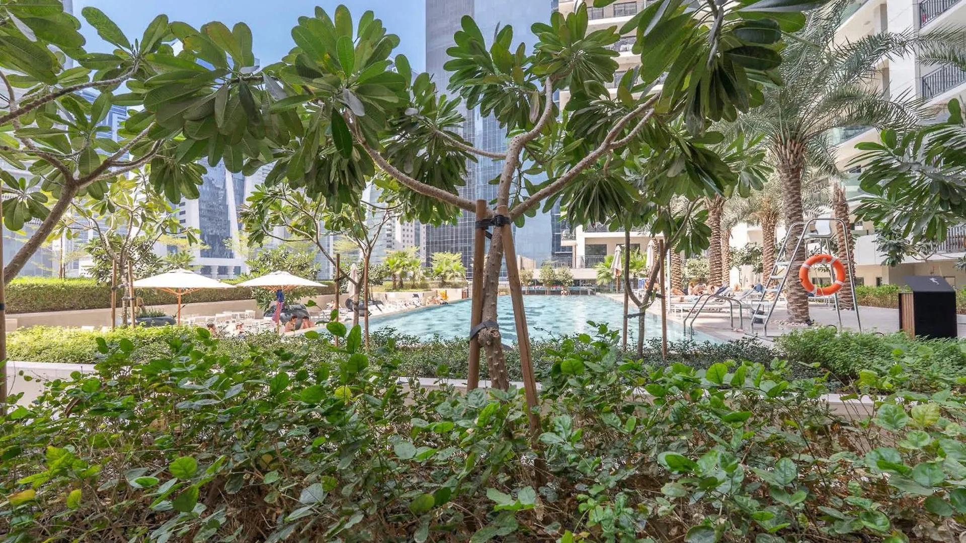 Excellent 1 Bedroom In Zada Tower With Balcony ドバイ アパート